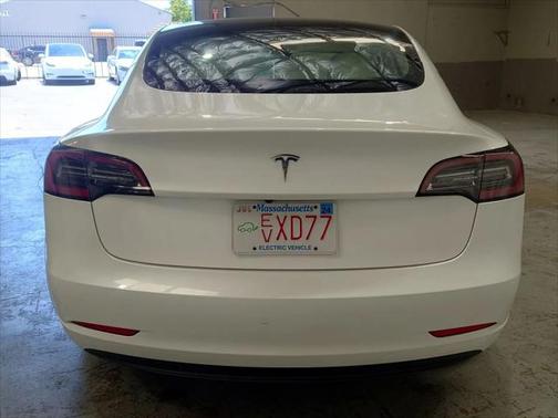 2023 Tesla Model 3 Standard Range