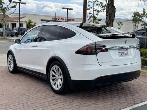 2016 Tesla Model X 
