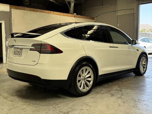 2018 Tesla Model X