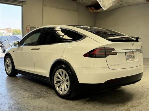 2018 Tesla Model X