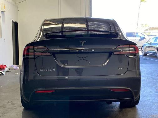 2017 Tesla Model X 75D