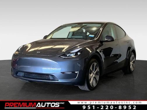 2023 Tesla Model Y LONGE RANGE