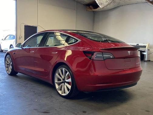 2018 Tesla Model 3 Standard