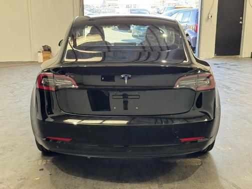 Solid Black 2018 Tesla Model 3 Mid Range