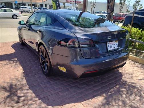 2022 Tesla Model S Base