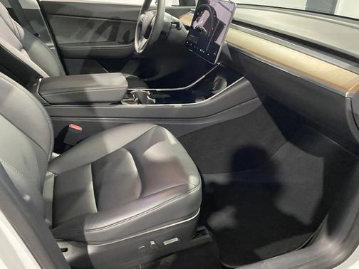 2020 Tesla Model Y Long Range Dual Motor All-Wheel Drive