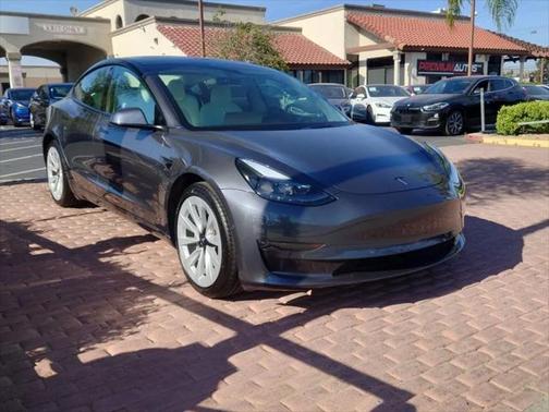 2022 Tesla Model 3 Standard Range