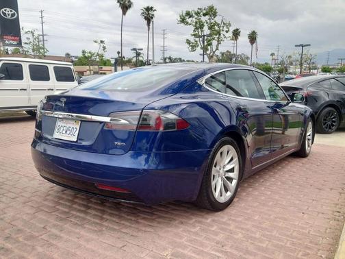 2017 Tesla Model S 100D