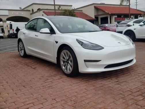 2022 Tesla Model 3 Long Range