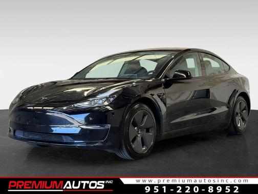 2022 Tesla Model 3 Standard Range