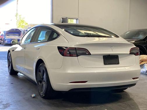 2023 Tesla Model 3 Standard Range
