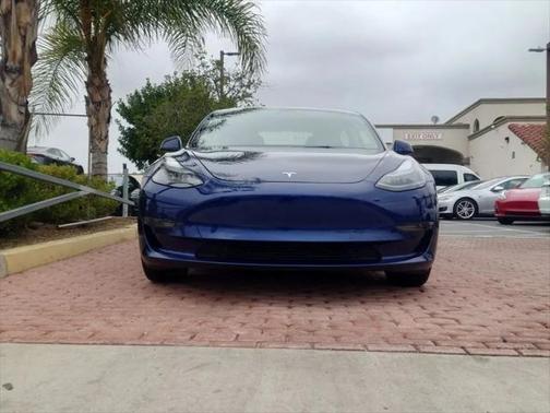 2022 Tesla Model 3 Standard Range