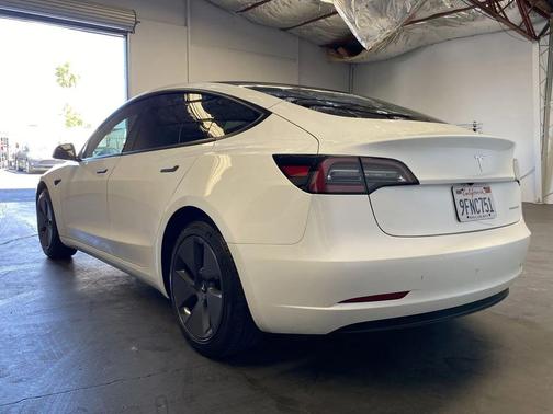 2023 Tesla Model 3 Standard Range