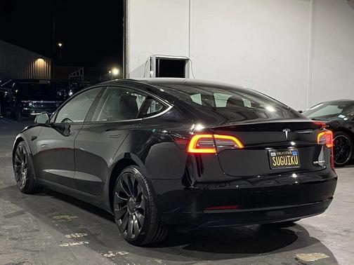 2023 Tesla Model 3 Performance