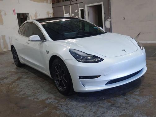 2018 Tesla Model 3 Mid Range