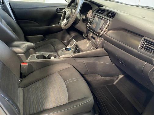 2019 Nissan Leaf S PLUS