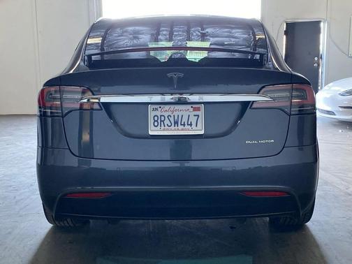 2020 Tesla Model X Long Range Plus
