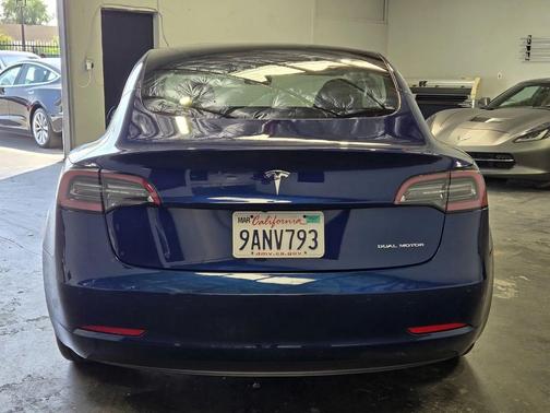 Blue Ray Metallic 2022 Tesla Model 3 Long Range