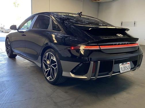 2023 Hyundai IONIQ 6 SEL