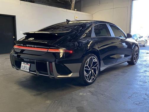 2023 Hyundai IONIQ 6 SEL