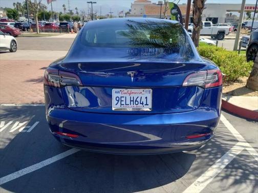 2019 Tesla Model 3 Standard Range Plus