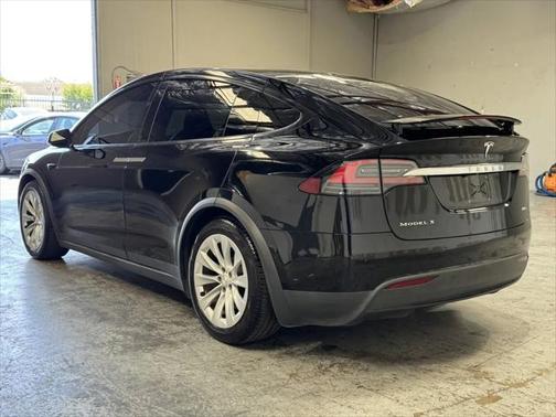 2018 Tesla Model X 75D