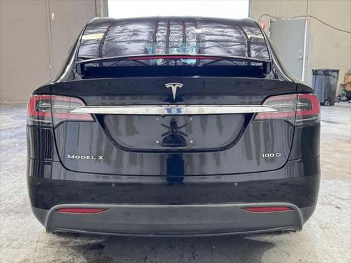 2018 Tesla Model X 75D