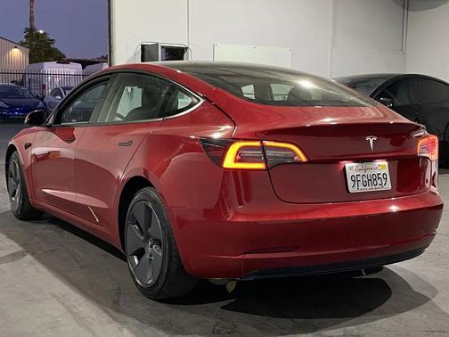 2023 Tesla Model 3 Standard Range
