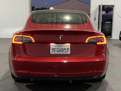 2023 Tesla Model 3 Standard Range