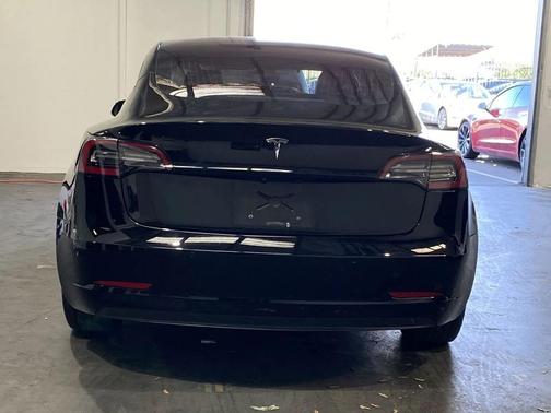 2017 Tesla Model 3 Long Range