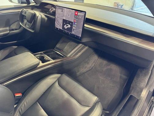 2022 Tesla Model S Base