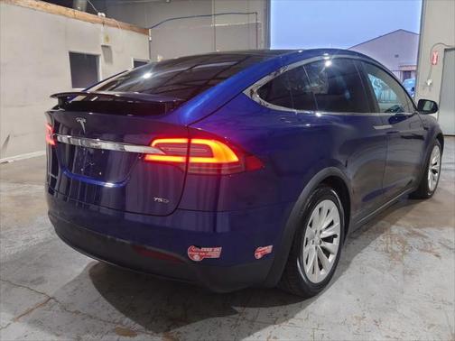 2018 Tesla Model X 090917