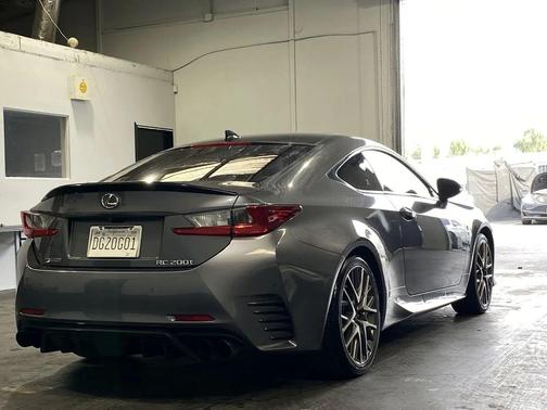 2017 Lexus RC 200t Base