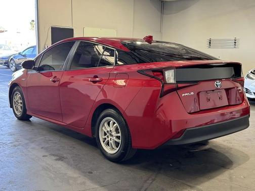 2022 Toyota Prius L