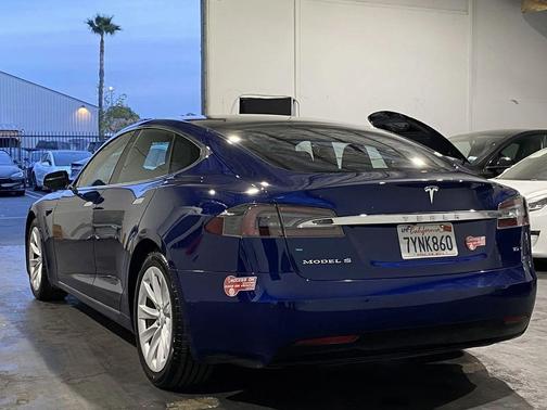 2017 Tesla Model S 