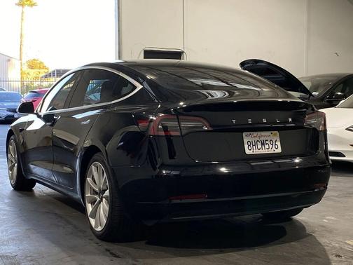 2018 Tesla Model 3 Standard