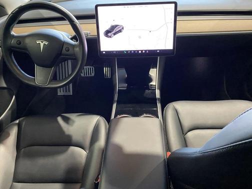 2018 Tesla Model 3 Standard