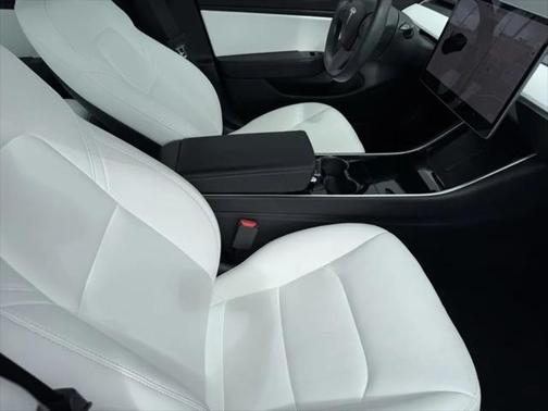 2019 Tesla Model 3 Standard Range