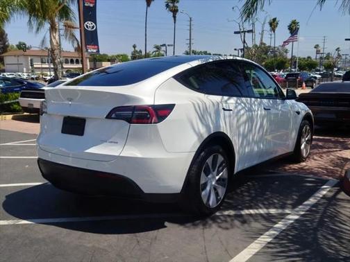2020 Tesla Model Y Long Range