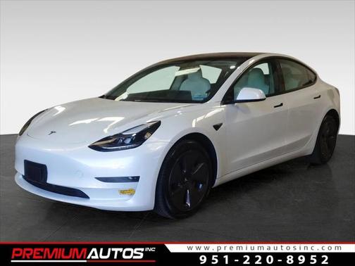 2022 Tesla Model 3 Standard Range