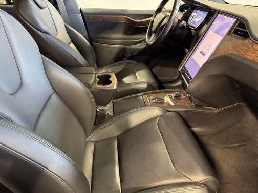 2018 Tesla Model X 75D