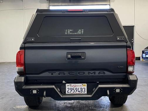 2020 Toyota Tacoma SR5