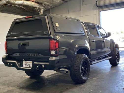 2020 Toyota Tacoma SR5