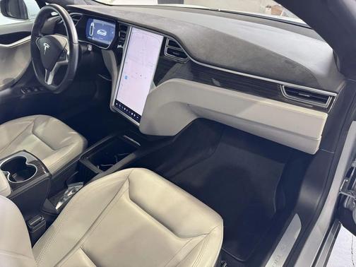 2016 Tesla Model S 75D