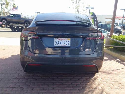 2022 Tesla Model X Plaid