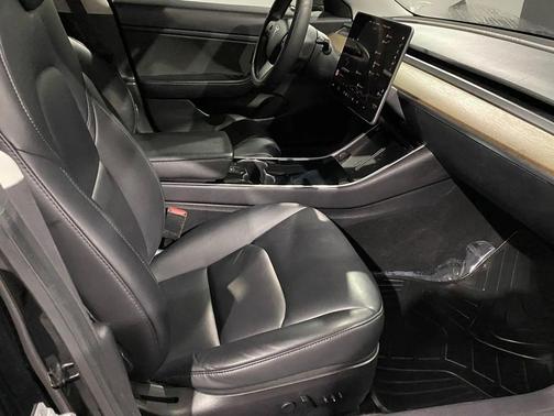 2019 Tesla Model 3 Standard Range