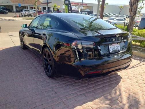 2022 Tesla Model S Base