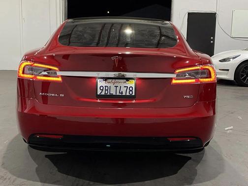 2018 Tesla Model S 