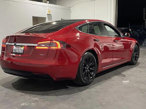 2018 Tesla Model S 
