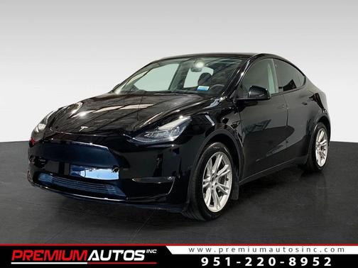 2022 Tesla Model Y Long Range Dual Motor All-Wheel Drive